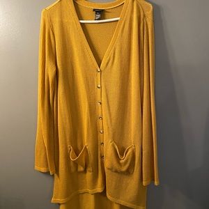 Lightweight mustard Sweater